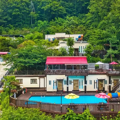 Ulsan Lime House Отели рядом с достопримечательностью «Аметистовый пещерный комплекс Часучжон»