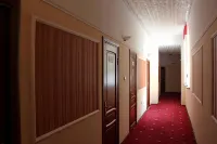 Molodezhnaya Hotel