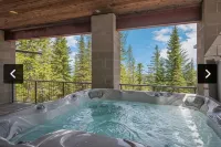 Ski-in/out Mod/Indust Luxe Schweitzer Mountain - Stuga