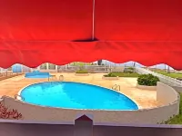 Walk to the Beach!! Solar Powered Fully Renovated Villa!! - فلل