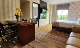 Aimas Hotel & Convention Centre