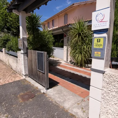 Logis Hotels - Hotel et Restaurant l'Oceana