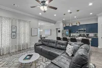 Aurora Haven - TV in each room. - Homestays