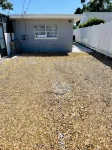 Coastal Chic Suite w/ Kitchenette & Private Entrance - Condos