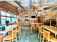 The Greenbelt Getaway- Views, Pets, Games, Fun! - Boutique