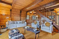 Pet/Kid Friendly Cozy Cabin, BBQ, Firepit, Outdoor Dining, Forest Views - 精品