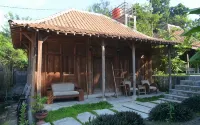 Villa Kayu Yogyakarta - Villas