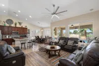 Heated Pool 88 Degrees No Fee and Golf Course View! - Wifi