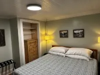 Rivers Edge Cabin, Swimming, Tubing, Fishing, Fire Pit, Grill, Wi-Fi, Relaxing! - Wifi