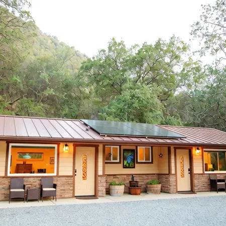 Ash Mountain Suite 1 mile to Sequoia Natl Park!