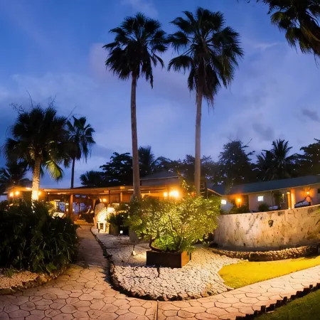 Villa Montaña Beach Resort