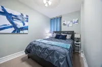 Rustic APT |Near Hosp| 25mins to ORD|MDW|DT|Free Parking&Wifi - Condos