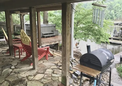 “Seclusion” - Swim-Boat Dock, Hot Tub, Fire Pit, Kayaks for rent on property - Country Houses