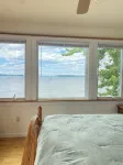 Shelburne Bay Waterfront Getaway - Balcony