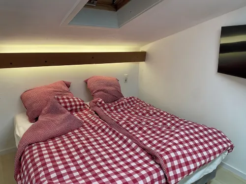 Germütliche Ferienwohnung am Fusse des Berges - Wifi