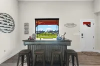 Luxurious Horse Farm Retreat - 3BR/3.5BA Oasis - 3-Star