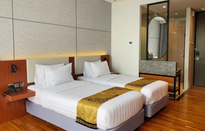 Grand Miami Hotel