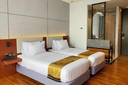 Grand Miami Hotel - غرفة مطلة على الجبل