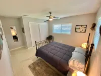 Relaxing FUN Home- short walk to Rainbow River - Wifi