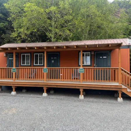 Rogue River Landing Resort