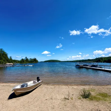 Lake Mushamush Cottage!