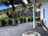 Calheta Boutique Houses - Adults Only - Bãi đậu xe