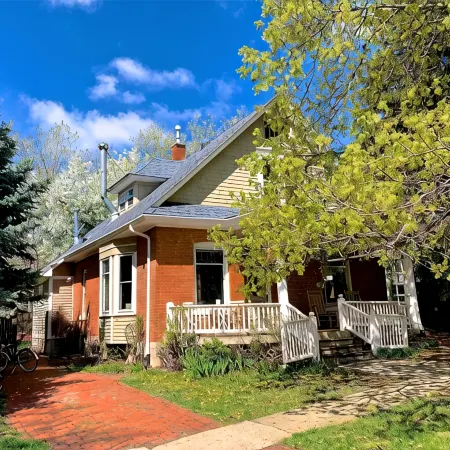 Walk to Pearl Street- With Great Backyard!