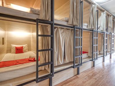 RedDoorz Hostel Near Stadion Mandala Krida Yogya