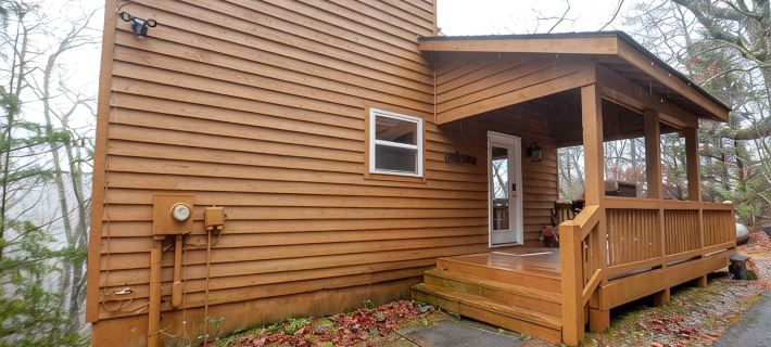 A Perfect View! Dog Friendly Cabin at The Top of The Mountain! Hotels in Rabun County