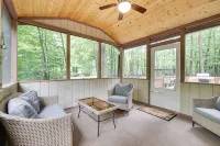 Pocono Chalet-Style Cabin in Arrowhead Lake! Community Fees Included! - Chalets