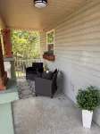 Charming 3-bed house near Baker Creek in south Knox! Pets Welcome! - 4 estrellas