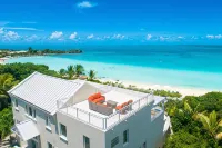 Villa Blue Heaven-Just Steps to  Beach and Turquoise Water -  Best Sunsets! - Villas