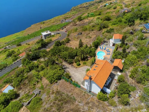 Luxury villa by the sea with private pool, terrace and sea view - Villalar