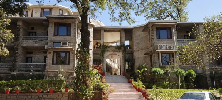 Kesar Bhawan Palace Hotels in Mount Abu