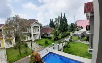 Zevannya Villa Puncak - Villas