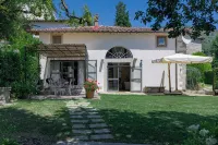 LE SCUDERIE: Villa with private pool and garden - Wifi