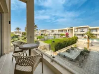 Double-Height 1BR | Pool views, G-Cribs - Condos