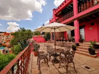 Hotel Chocolate Suites - ที่มีที่จอดรถ