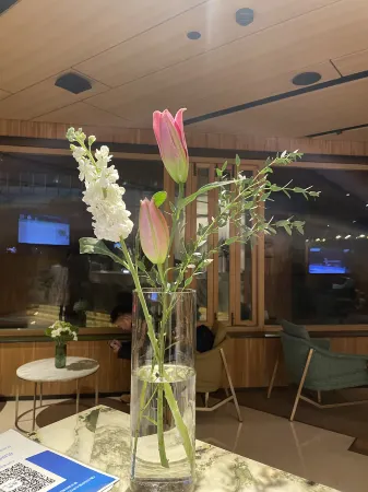 Atour Hotel (Hangzhou Gongshu Canal Advertising Industrial Park)