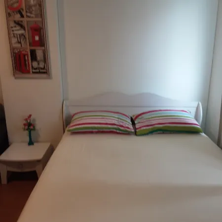 Chan Kim Don Mueang Guest House Triple Room