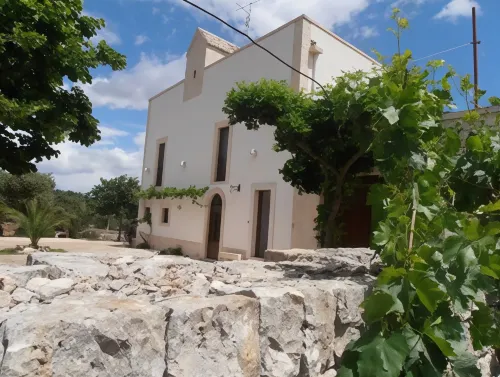 Masseria Nonna Angela Hotels in Putignano