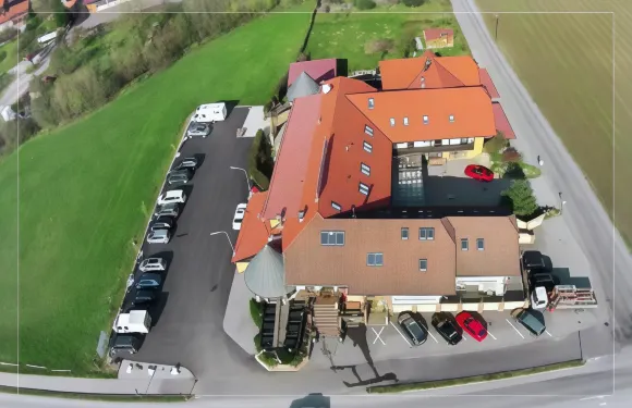 勞倫澤施拉夫司徒旅館