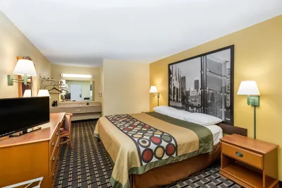 Super 8 by Wyndham Indianapolis/Southport Rd Hotel di Indianapolis
