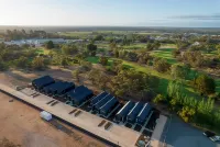 PAR Five Shacks Hotels in Barmera