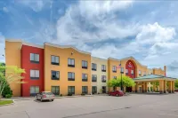 Comfort Suites Near Route 66 Hotels in Springfield