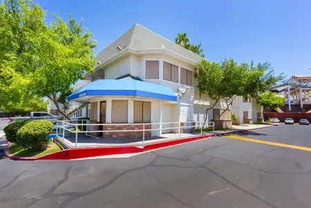 Motel 6 Mesa, AZ - South