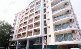 Olive Hotel & Residence Bangkok Sukhumvit 101/1