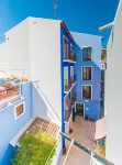 Wave Apartments