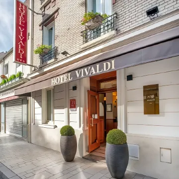 Hotel Vivaldi Отели рядом со станцией La Defense Station