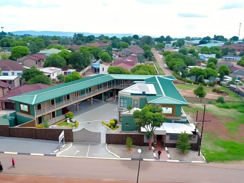 Vhafamadi Bed and Breakfast
